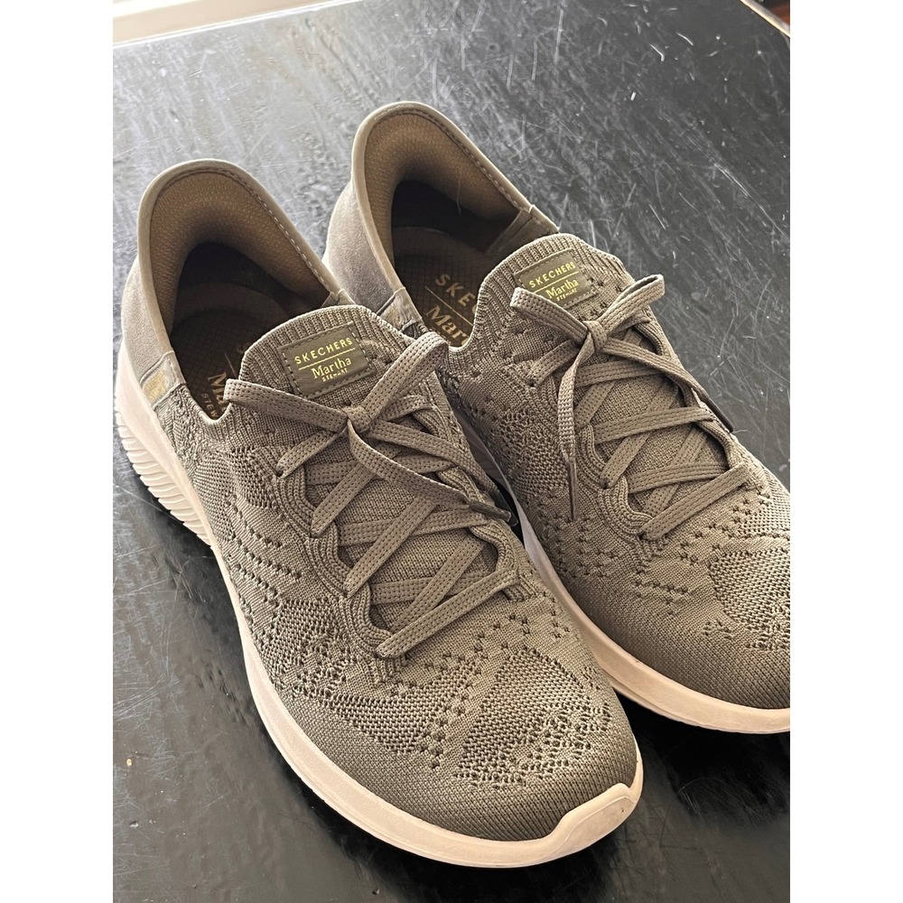 Skechers Slip-ins Martha Stewart:‎ Ultra Flex 3.0 - Back On Track Athletic Shoes